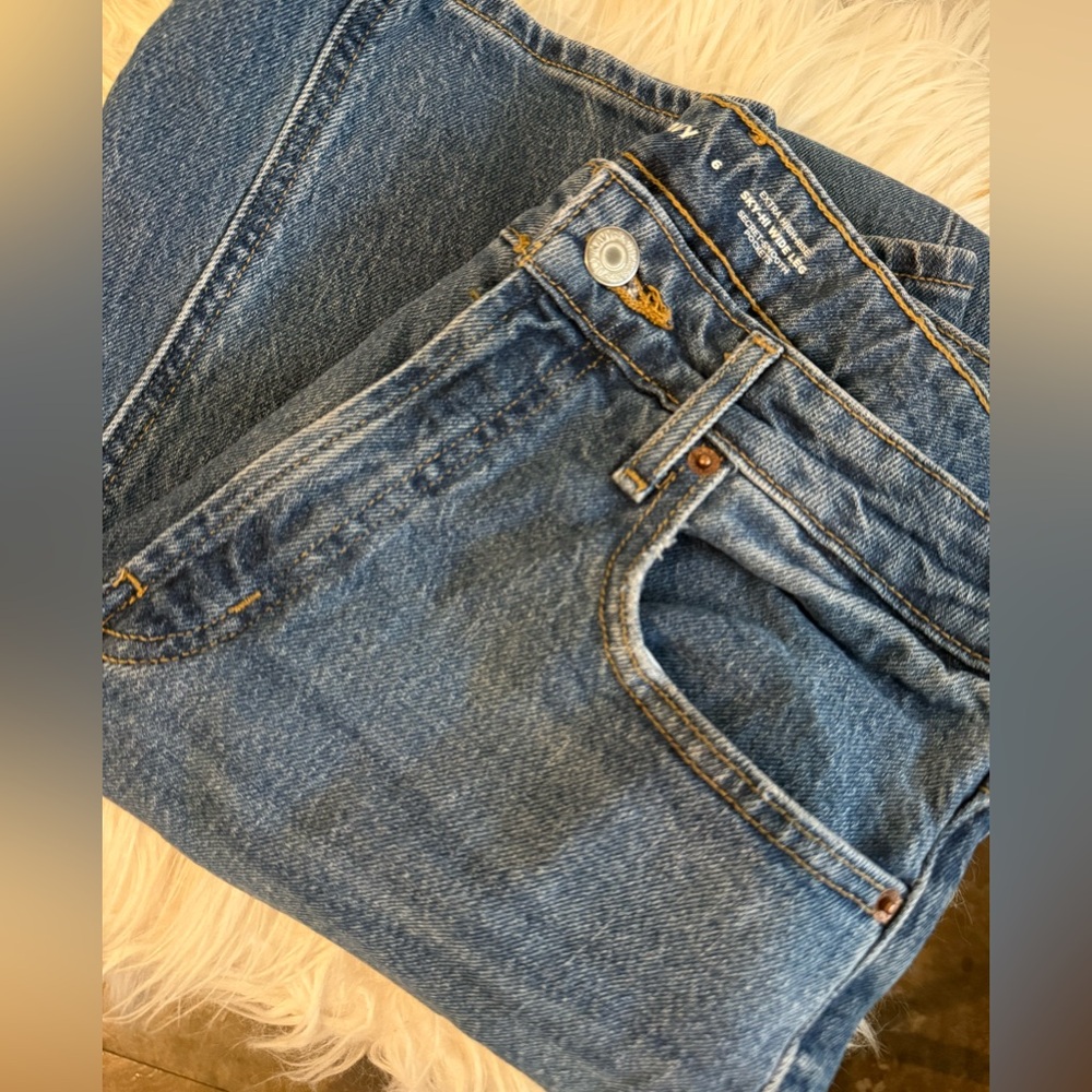 Old Navy Blue Boyfriend Jeans